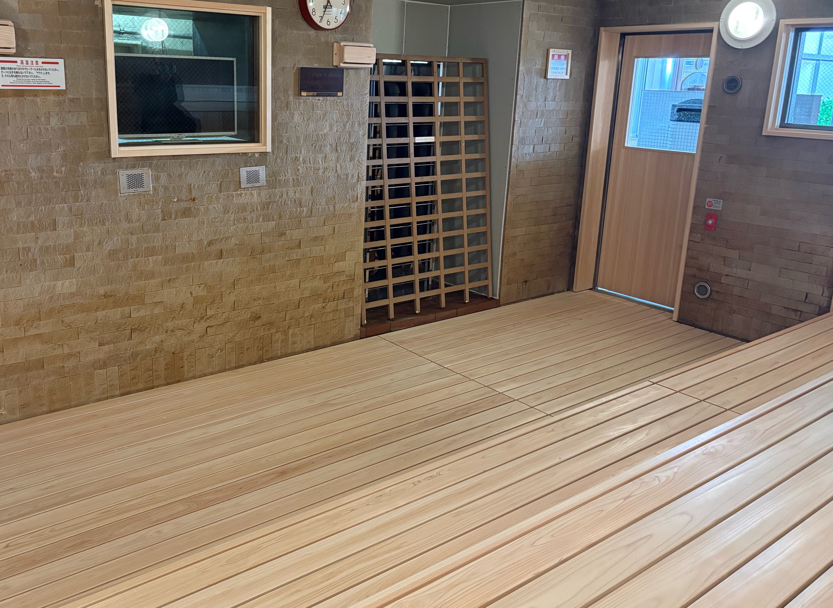 遠赤外線サウナ（男性専用）